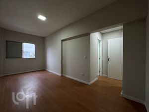 Image 1 - 915571