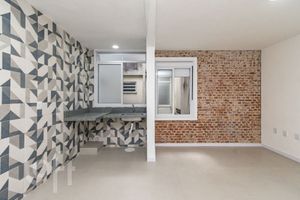 Image 7 - 915574