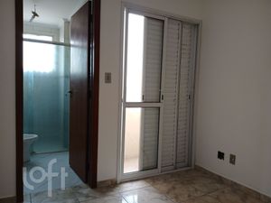 Image 3 - 915582