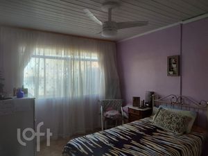 Image 8 - 915585