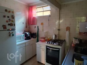 Image 10 - 915585