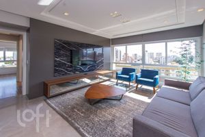 Image 3 - 915590