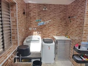 Image 4 - 915594