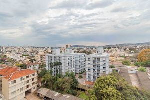 Image 9 - 915595