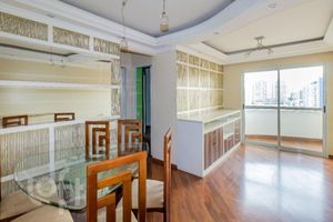 Image 19 - 915603
