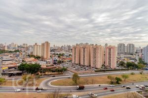 Image 12 - 915603