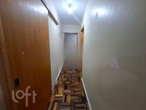 Image 8 - 915605