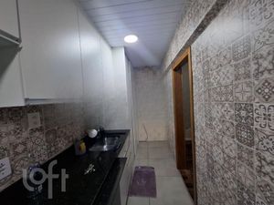 Image 3 - 915605