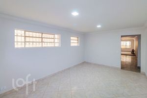 Image 7 - 915612