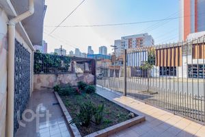 Image 49 - 915623