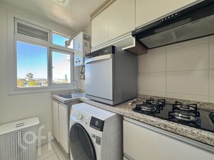 Image 3 - 915629