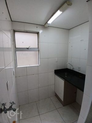 Image 11 - 915634