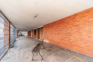 Image 54 - 915635