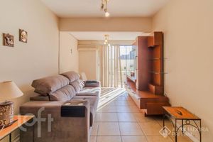 Image 3 - 915643