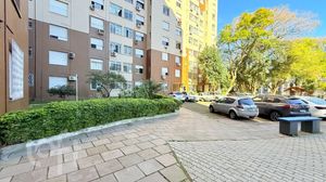 Image 17 - 915666