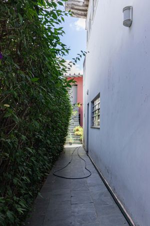 Image 70 - 915682