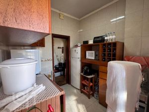 Image 21 - 915706