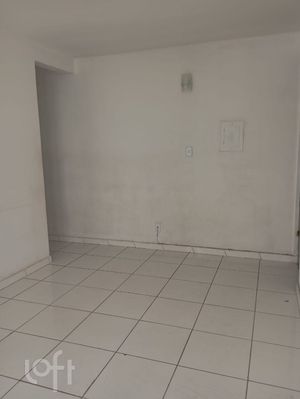 Image 2 - 915719