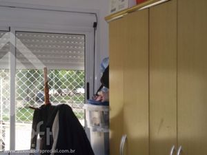 Image 6 - 915722