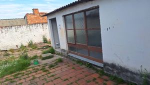 Image 21 - 915723