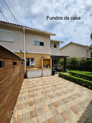 Image 31 - 915746