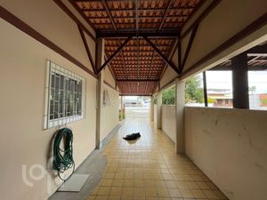 Image 33 - 915761