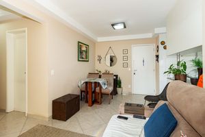 Image 9 - 915766