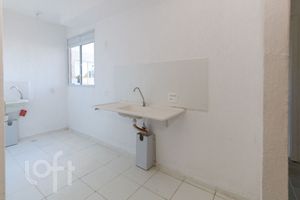 Image 11 - 915783