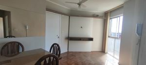 Image 5 - 915789