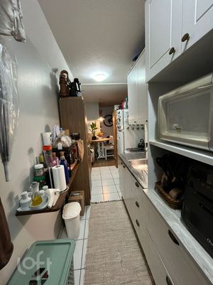 Image 7 - 915795