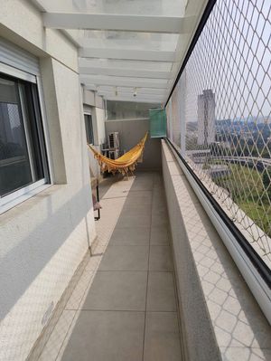 Image 19 - 915797