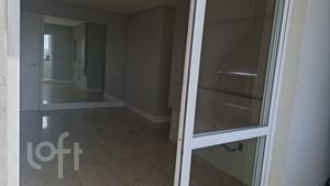 Image 33 - 915807