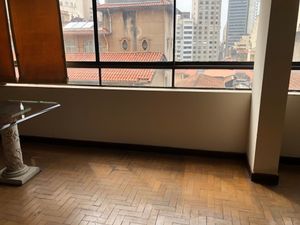 Image 6 - 915818