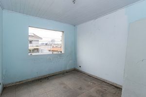 Image 21 - 915820
