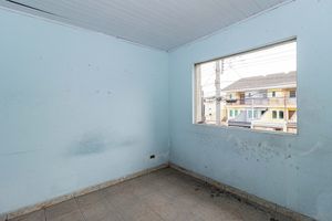 Image 22 - 915820