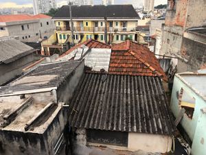 Image 8 - 915820