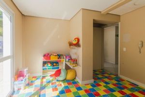 Image 40 - 915826