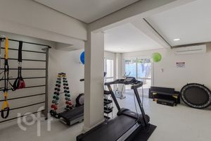 Image 31 - 915826