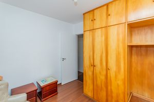 Image 14 - 915832