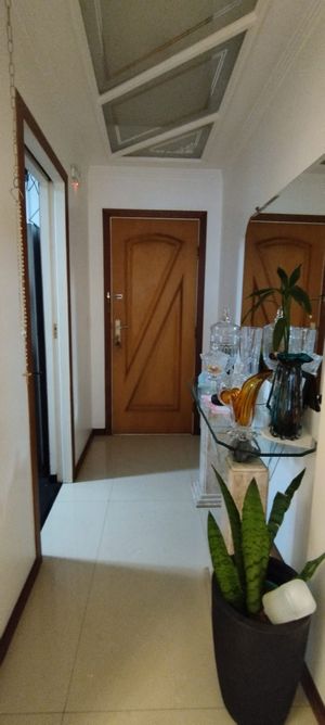 Image 3 - 915835