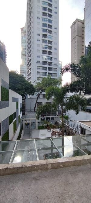 Image 2 - 915835