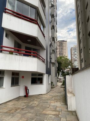 Image 69 - 915852