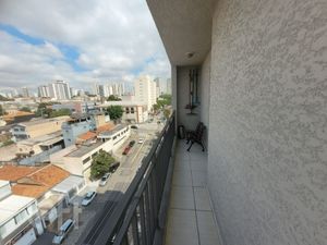 Image 14 - 915857