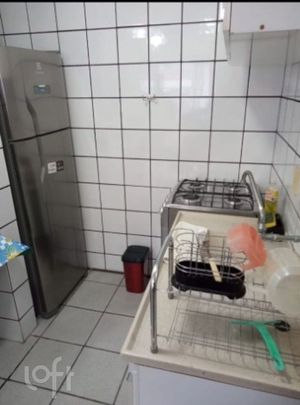 Image 3 - 915863