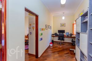 Image 68 - 915866