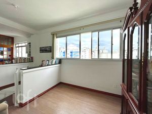 Image 14 - 915874