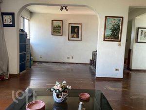 Image 21 - 915877