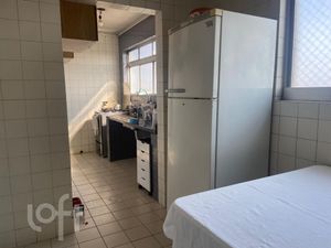 Image 3 - 915877