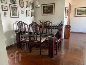 Image 1 - 915877