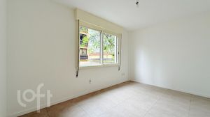 Image 4 - 915882